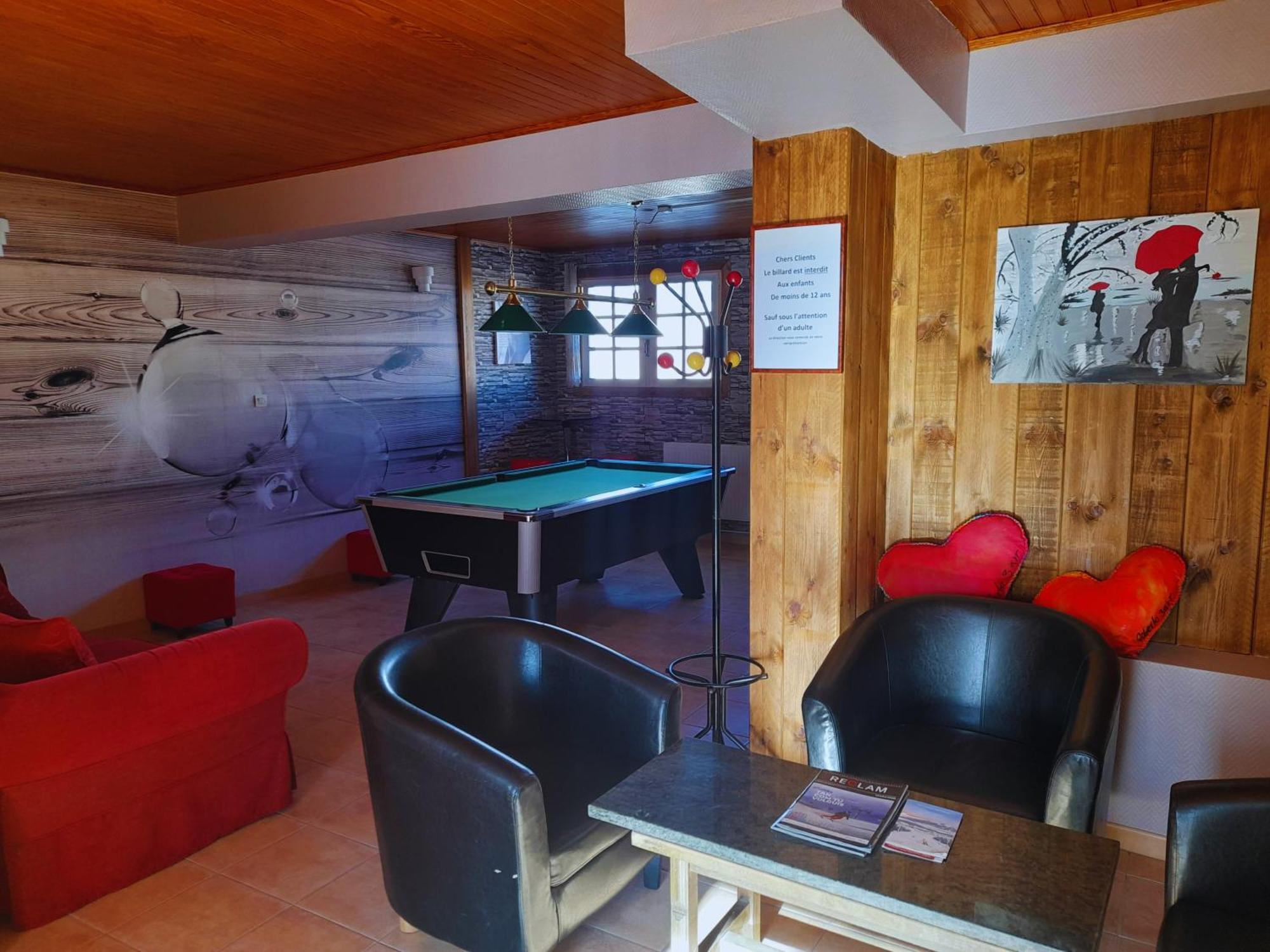 Le Catalan - Hotel Et Appartements Мон-Луи Экстерьер фото