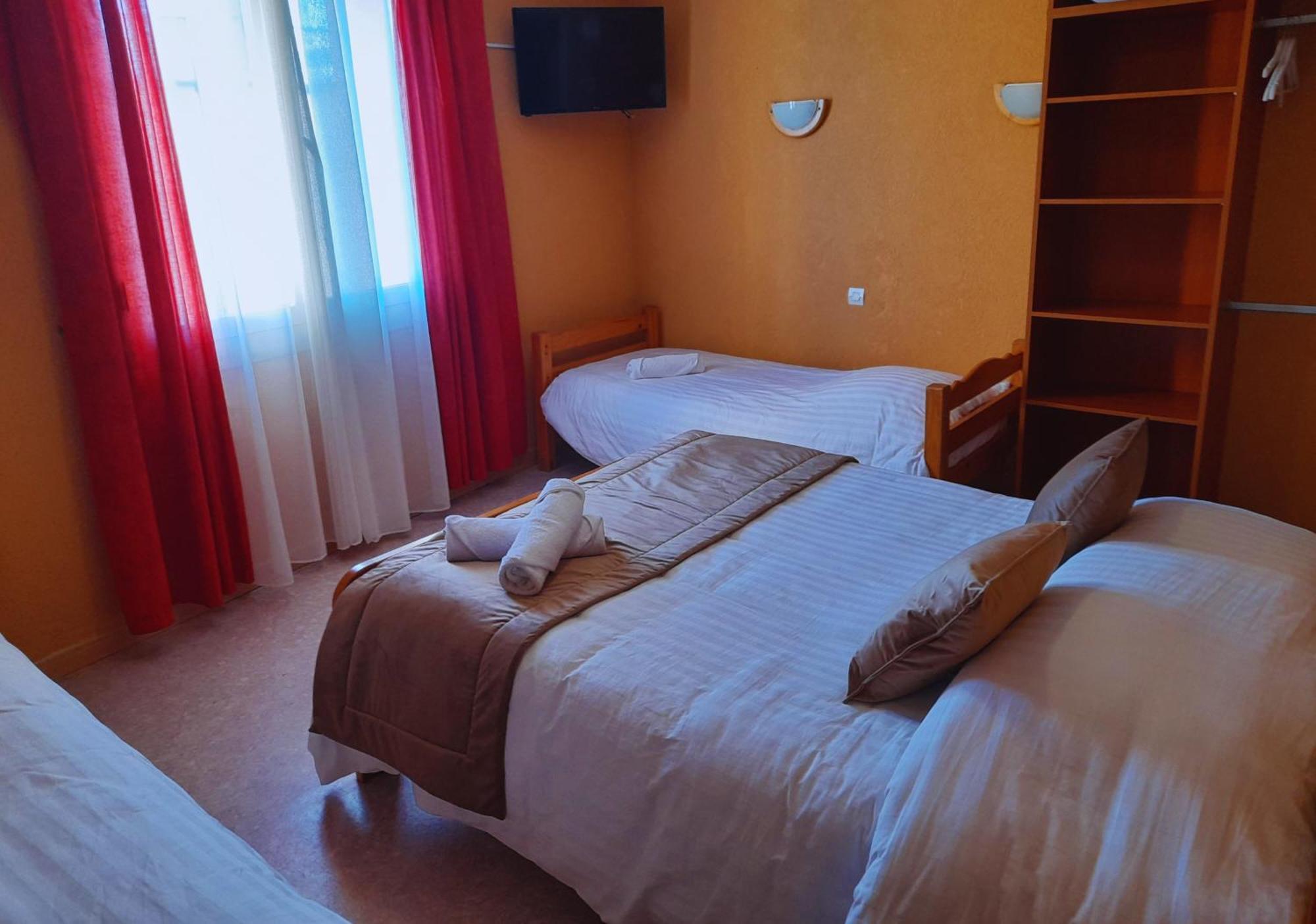 Le Catalan - Hotel Et Appartements Мон-Луи Экстерьер фото