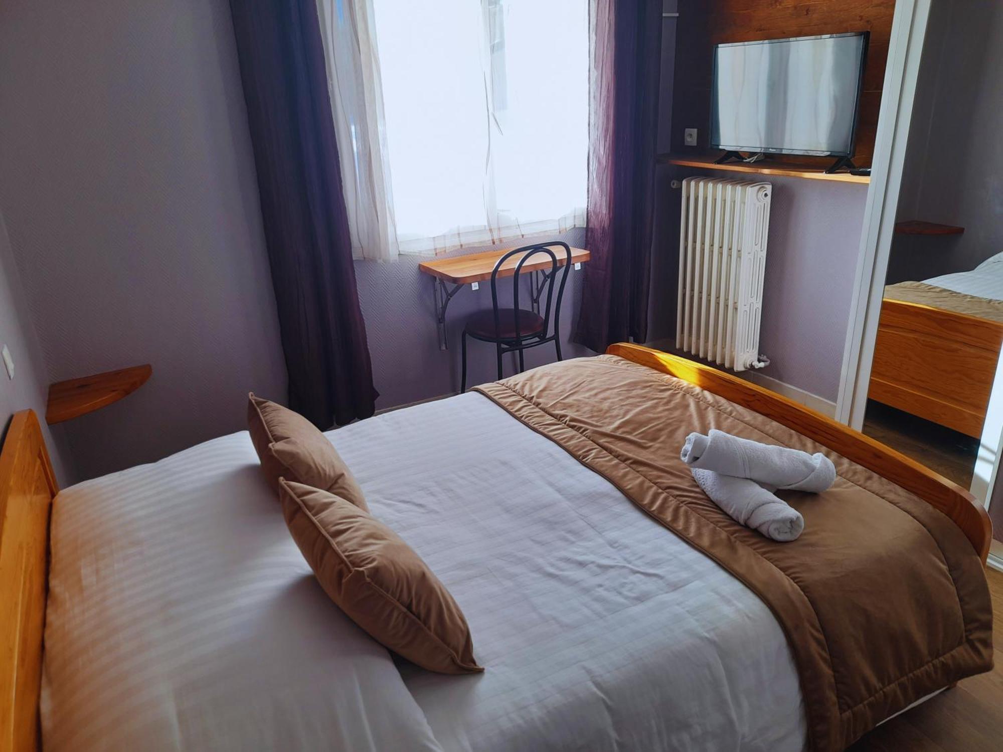 Le Catalan - Hotel Et Appartements Мон-Луи Экстерьер фото