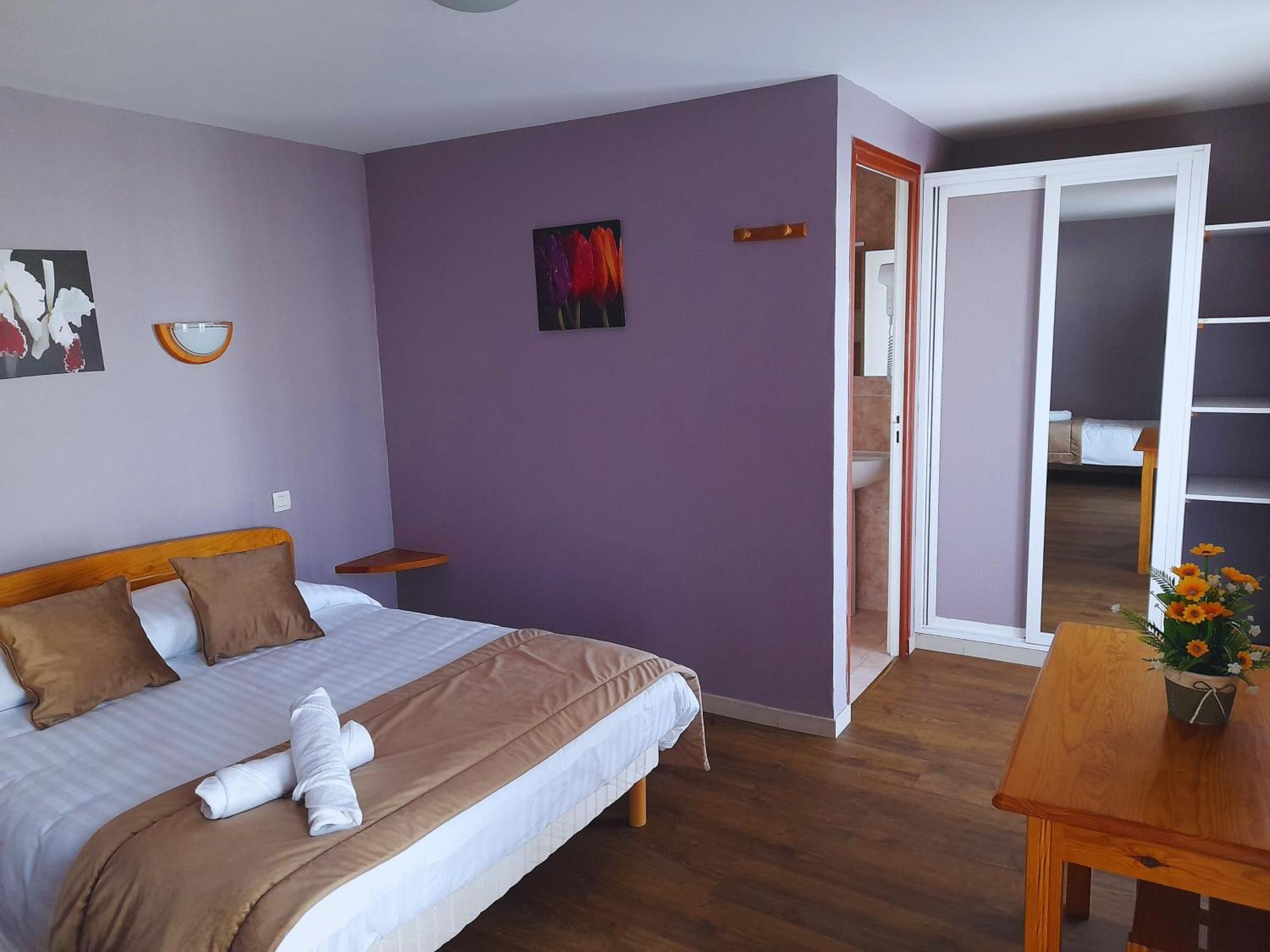 Le Catalan - Hotel Et Appartements Мон-Луи Экстерьер фото