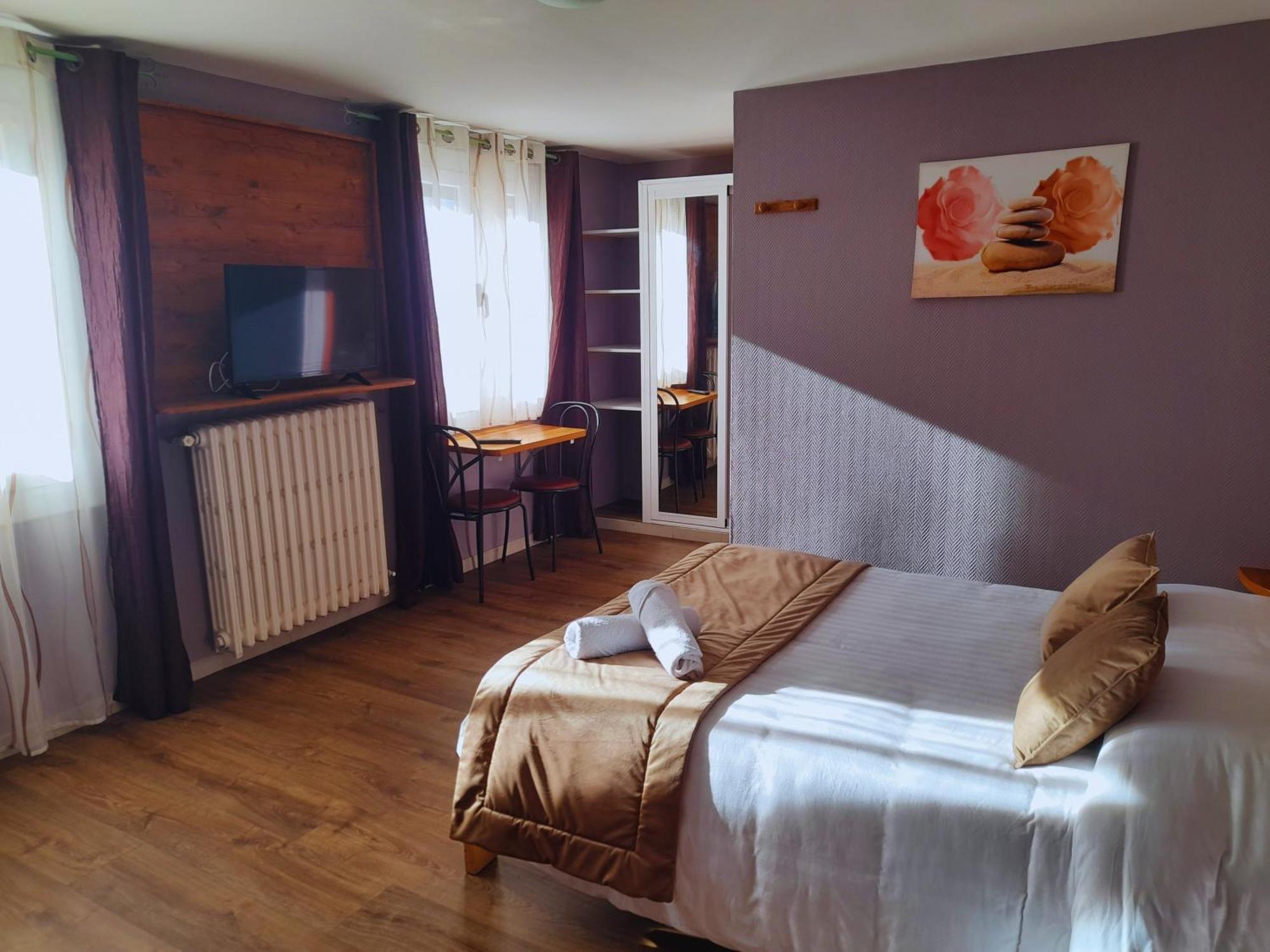 Le Catalan - Hotel Et Appartements Мон-Луи Экстерьер фото
